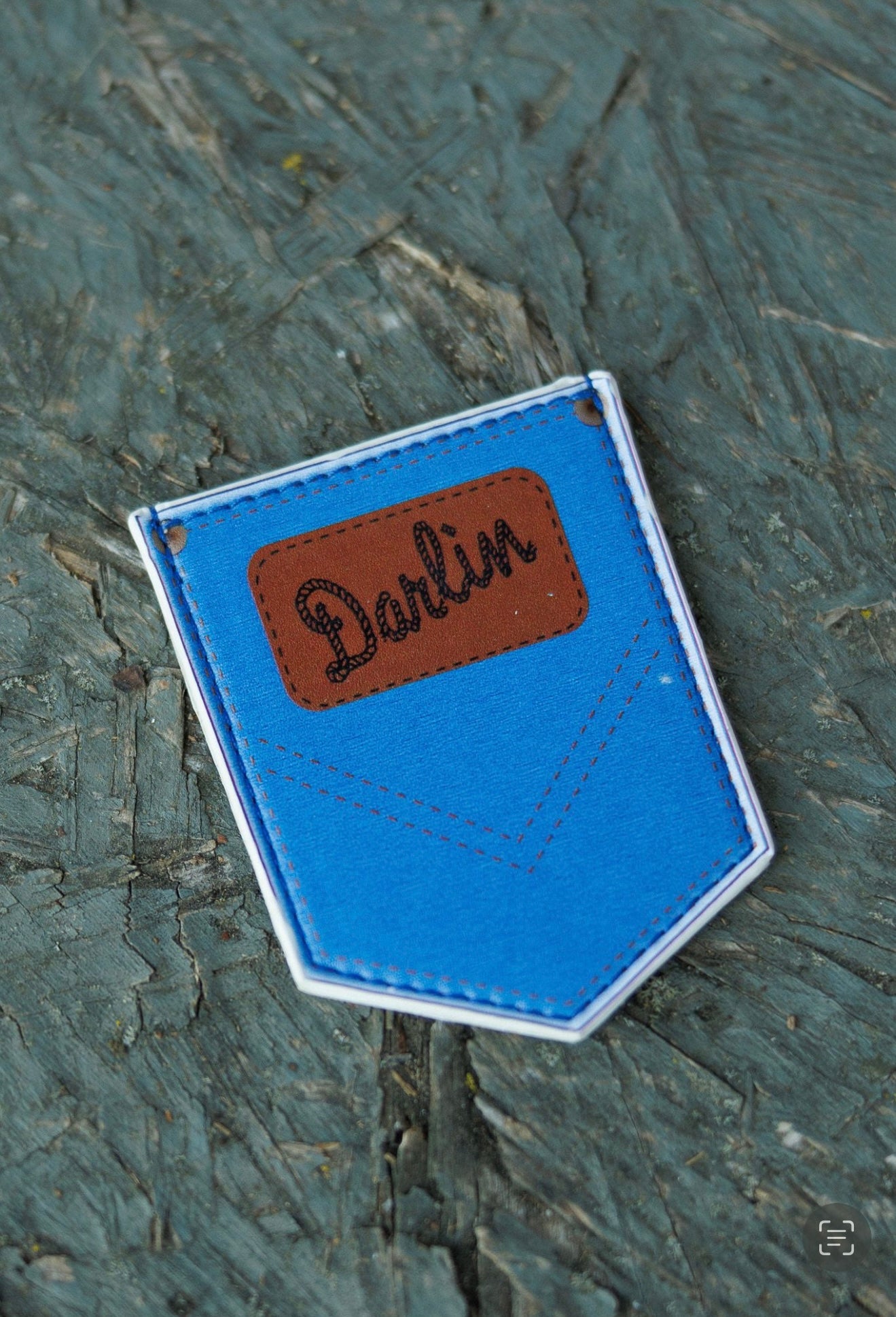 Darlin Phone Pocket