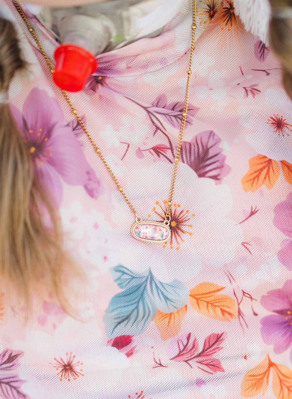 Scarlett Giveback Floral Necklace