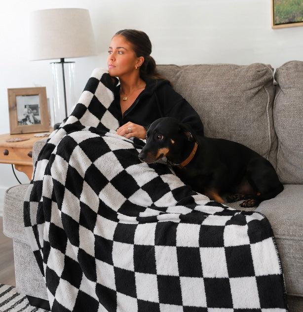 Black and White Checkerboard Throw Blanket