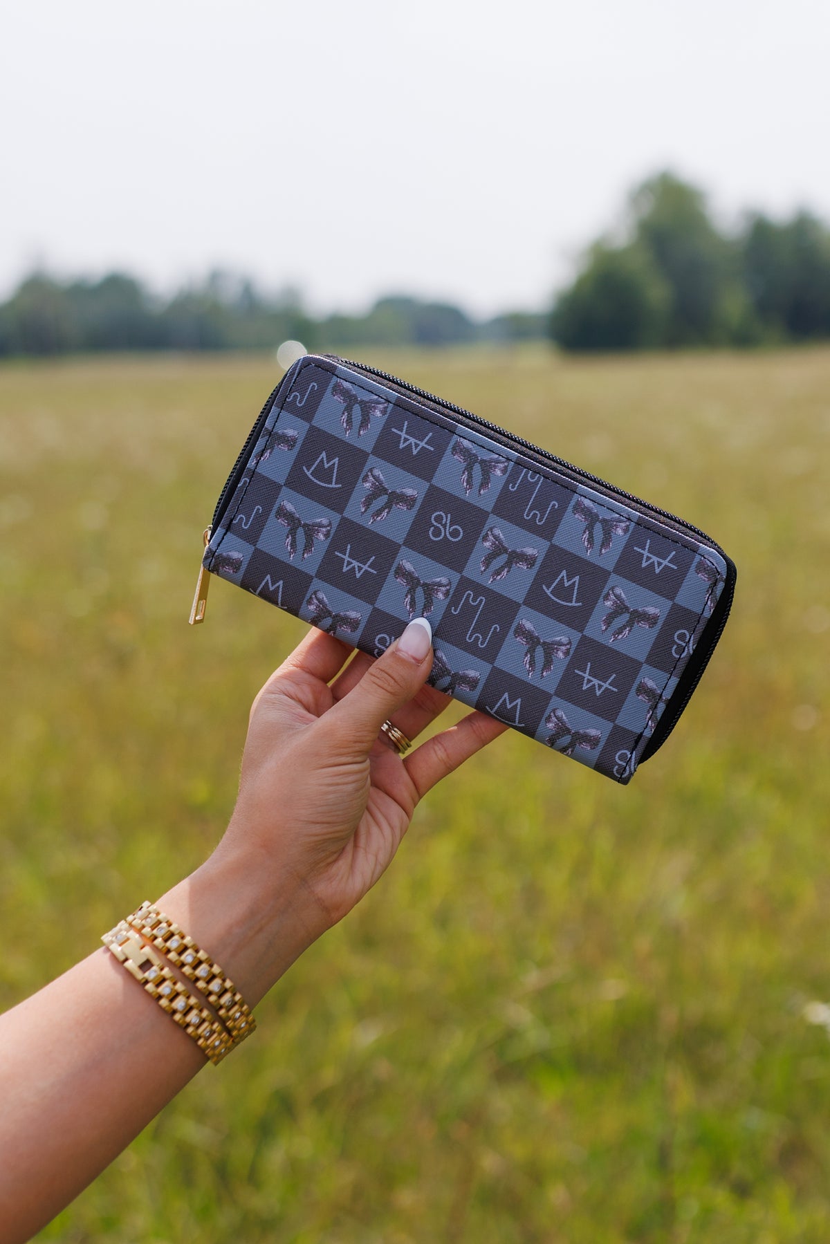 Bow Black Brand Checkerboard Wallet