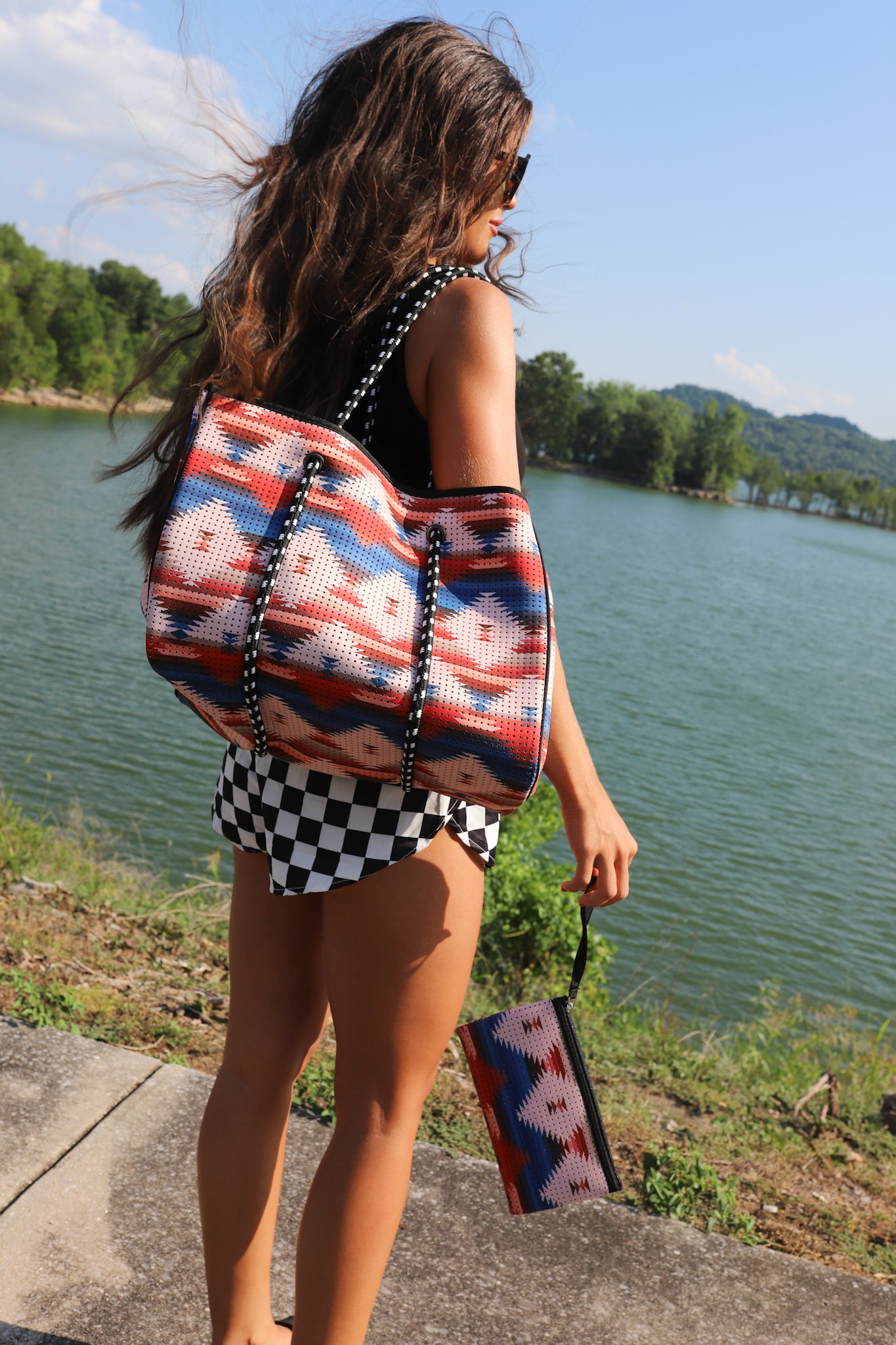 Large Tote in Aztec