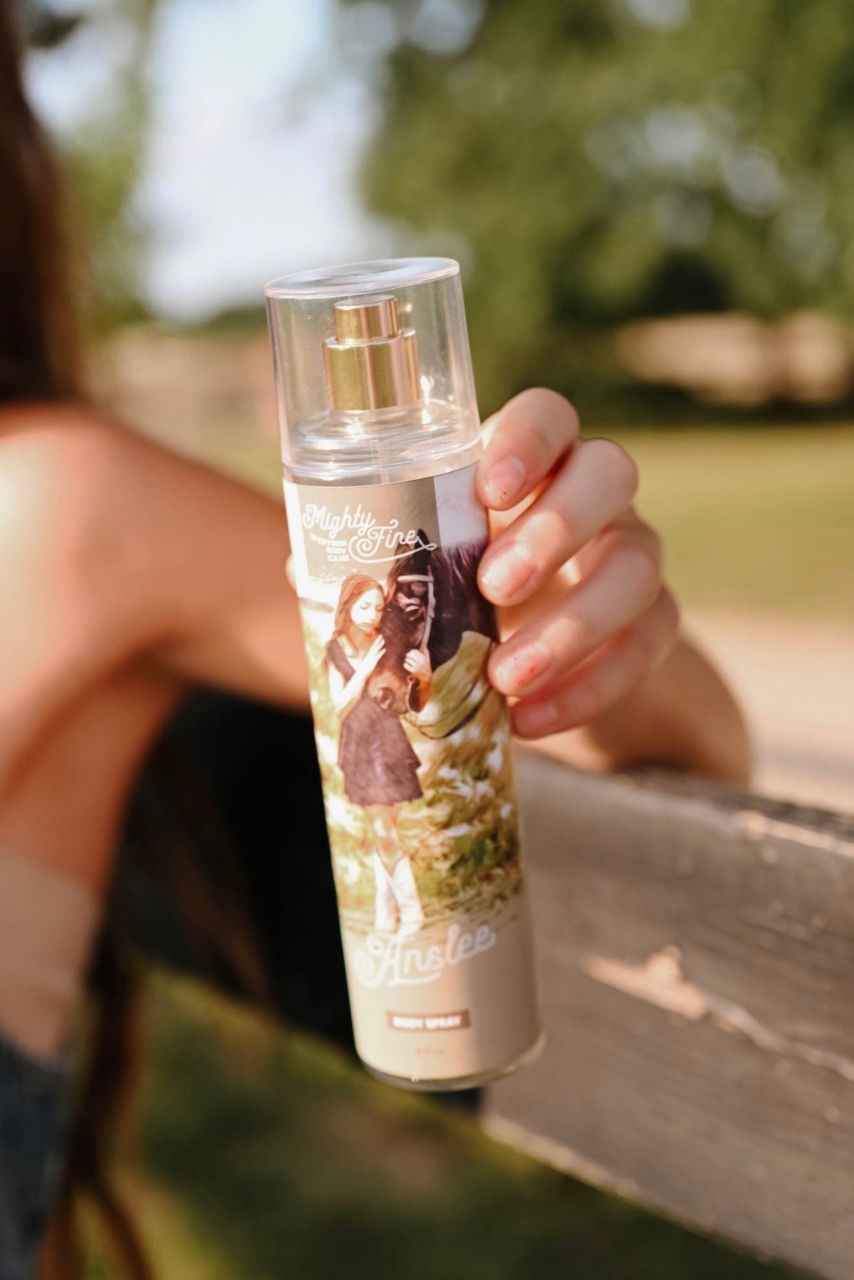 Anslee Coastline Cowgirl Body Spray – Mighty Fine | Case Pack Options
