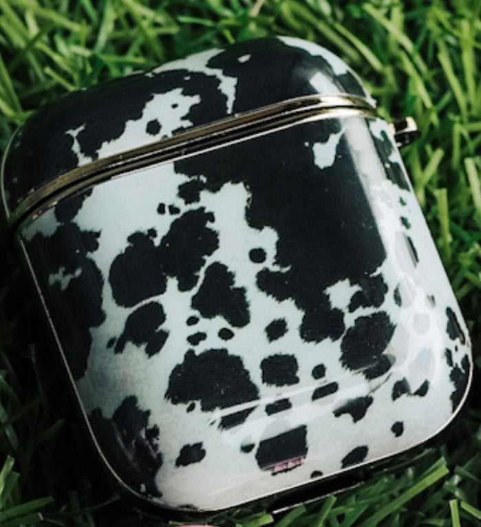 Black Cowhide Airpod Case