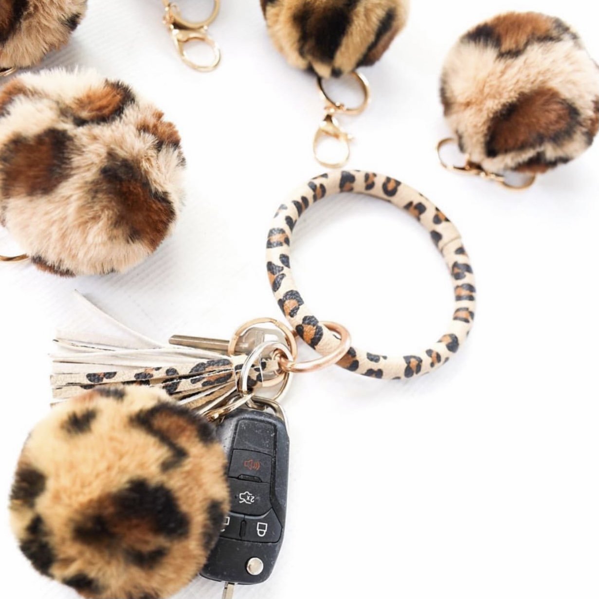 Leopard Bangle Bracelet Keyring With Tassel